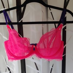 Great condition!!! 36D sheer bra